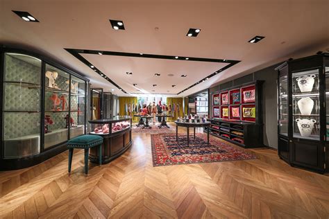 gucci flagship store london|gucci london website.